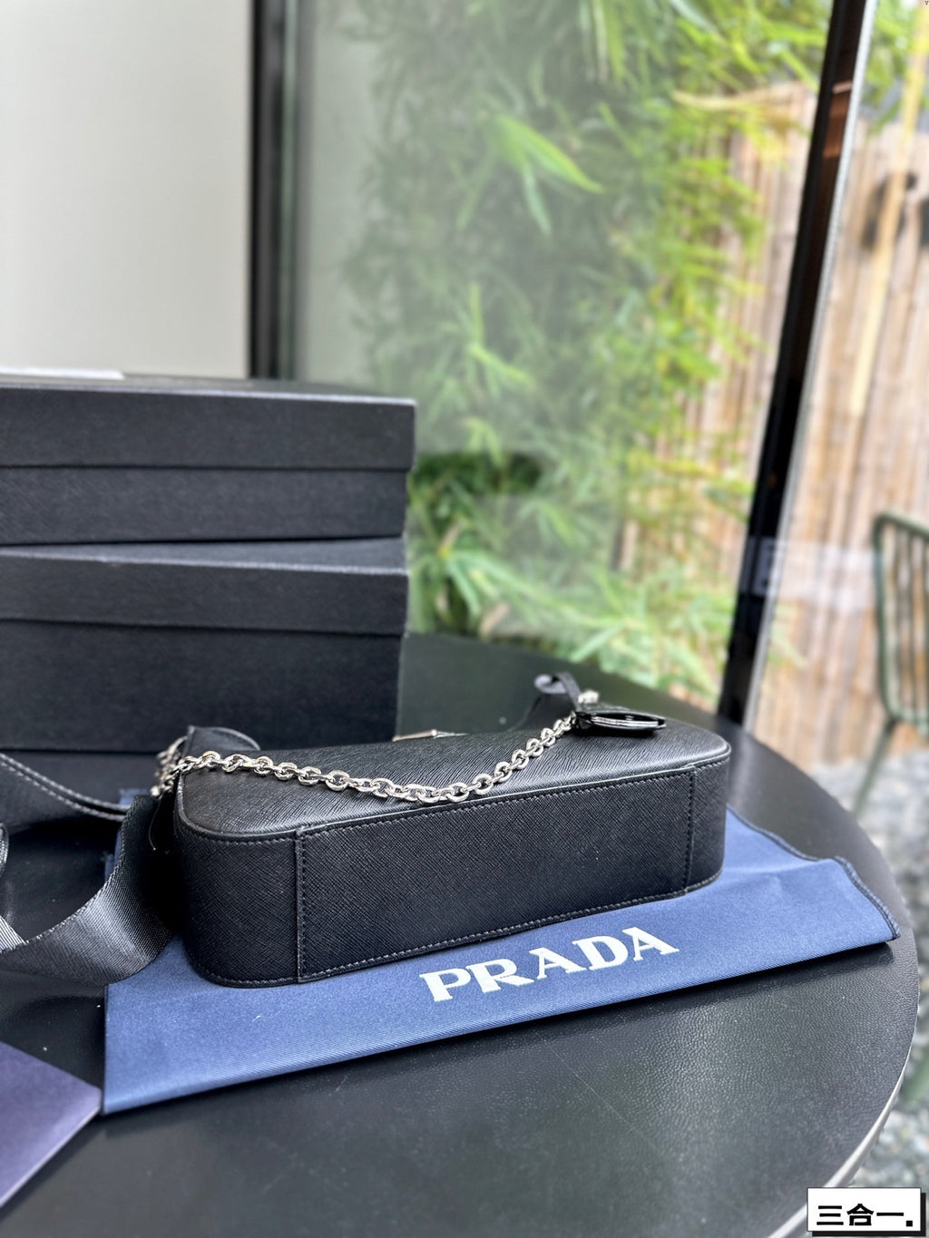 P-Shoulder Bag