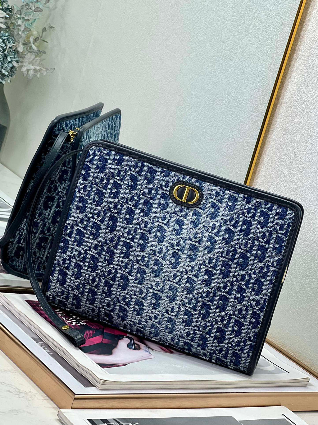 D-Book Tote