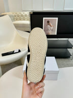 S-Sneakers