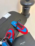 P-Sneakers