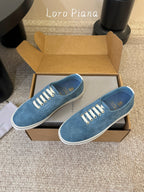 L-Sneakers