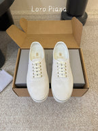 L-Sneakers
