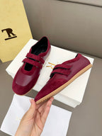 T-Sneakers