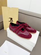 T-Sneakers
