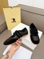 T-Sneakers