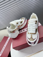 R-Sneakers
