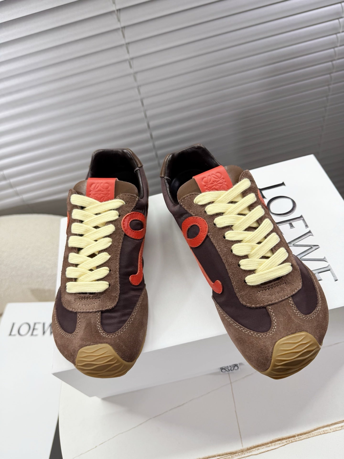 L2-Sneakers