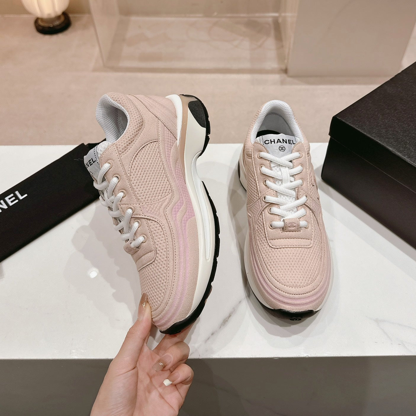 C-Sneakers