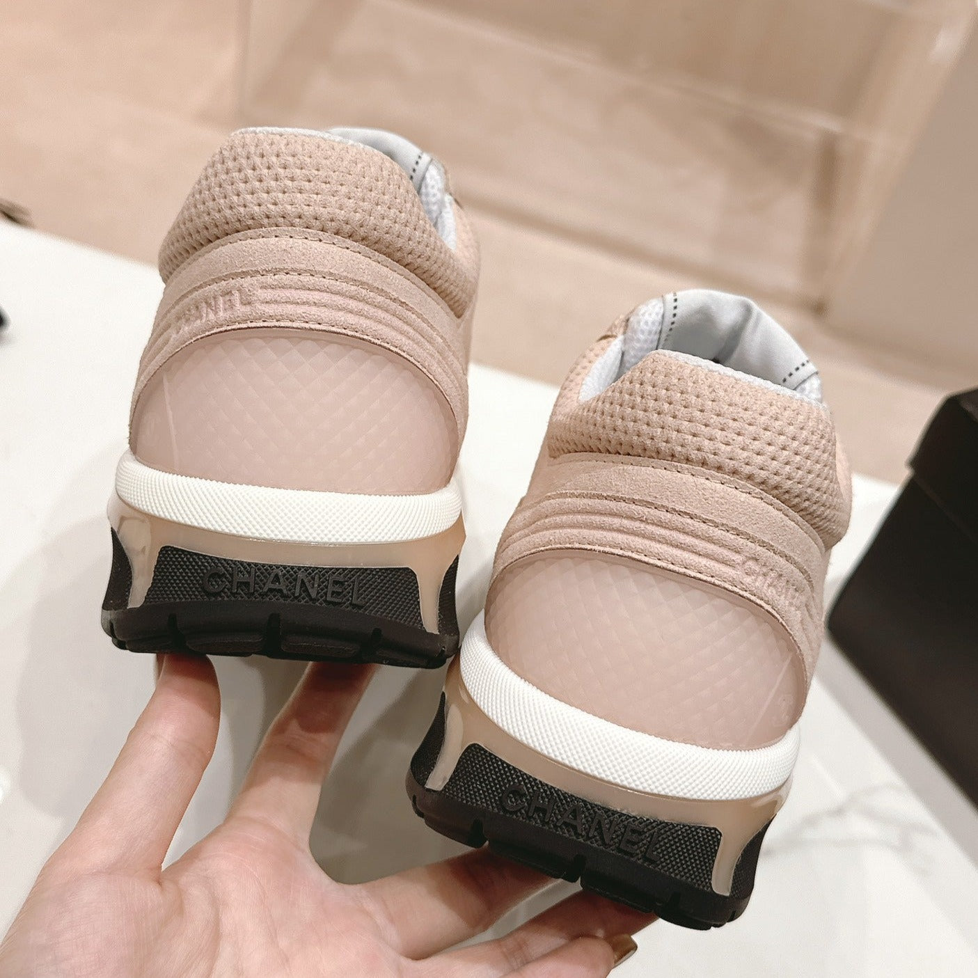 C-Sneakers
