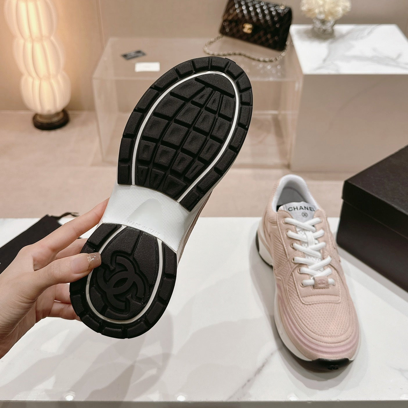 C-Sneakers