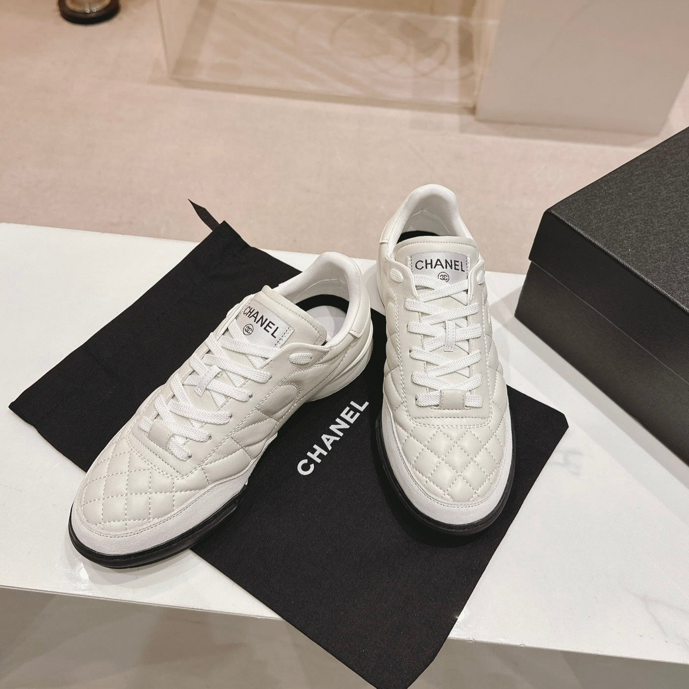 C-Sneakers