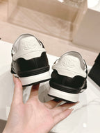 C-Sneakers