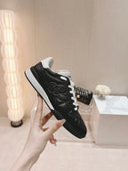 C-Sneakers