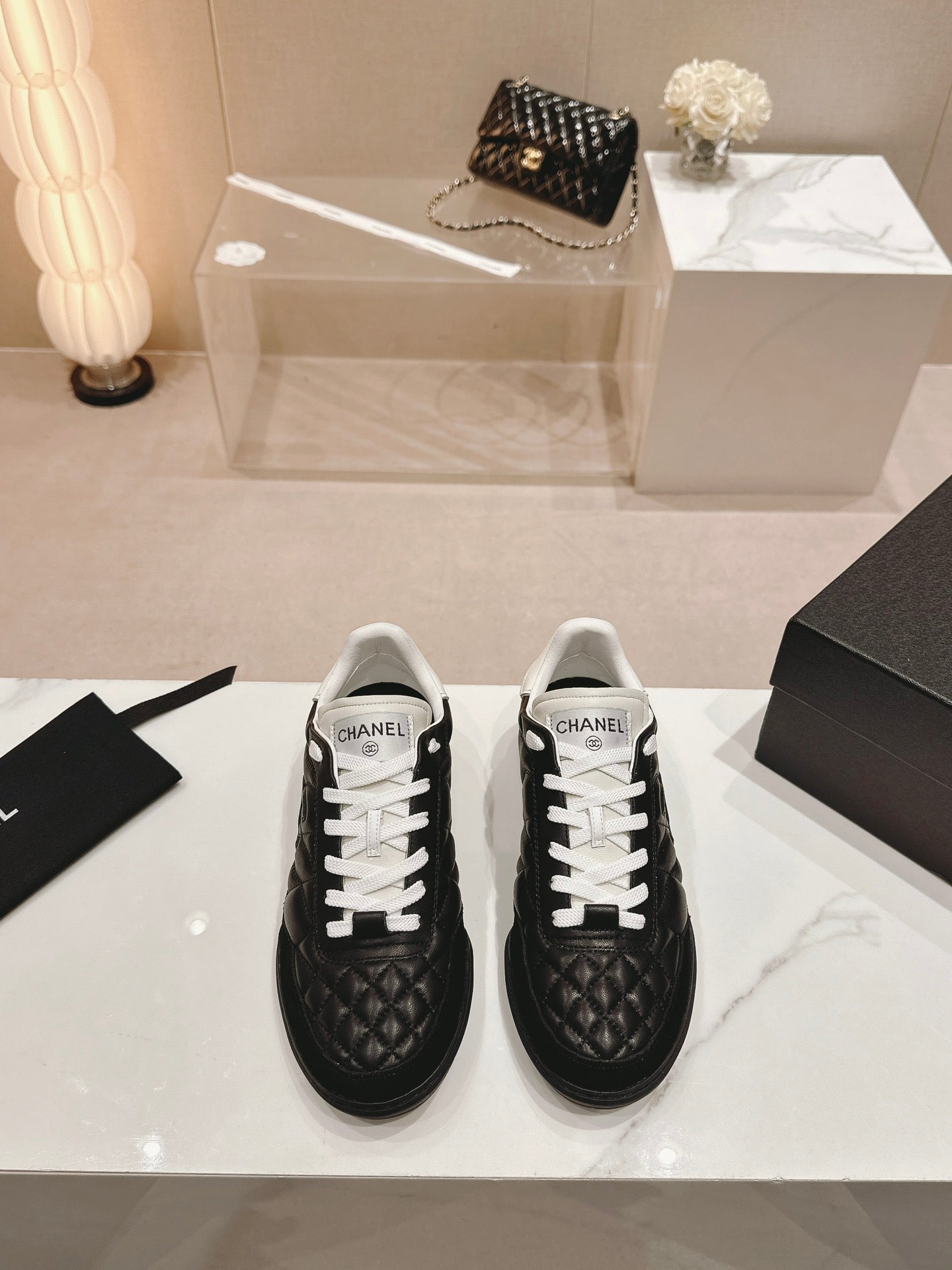C-Sneakers