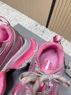 B-Sneakers