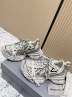 B-Sneakers