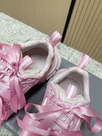 B-Sneakers