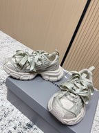B-Sneakers
