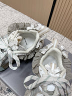B-Sneakers