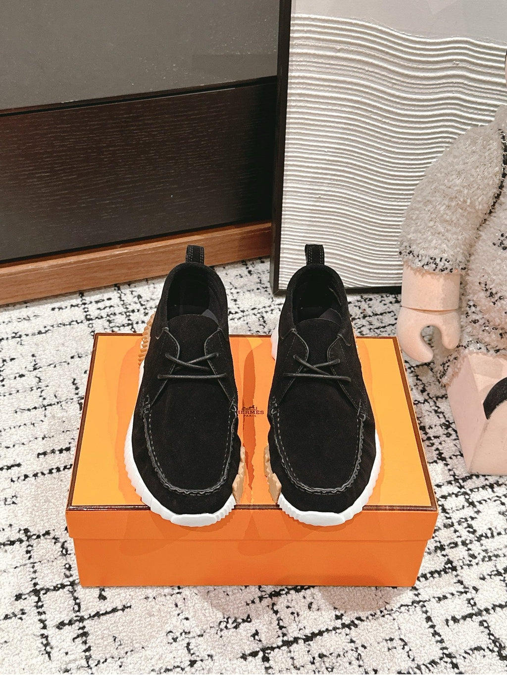 A-Sneakers