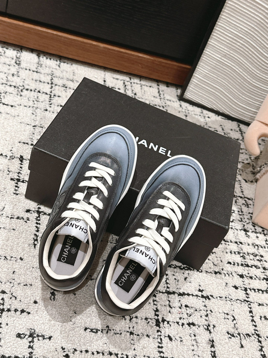 C-Sneakers