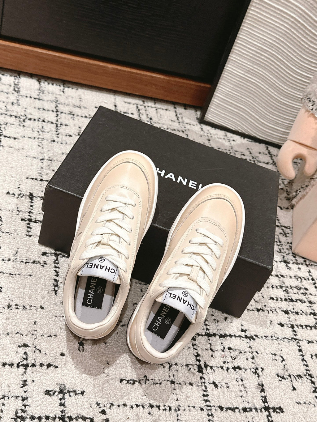 C-Sneakers