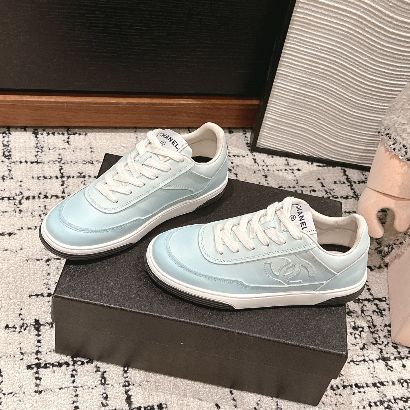 C-Sneakers
