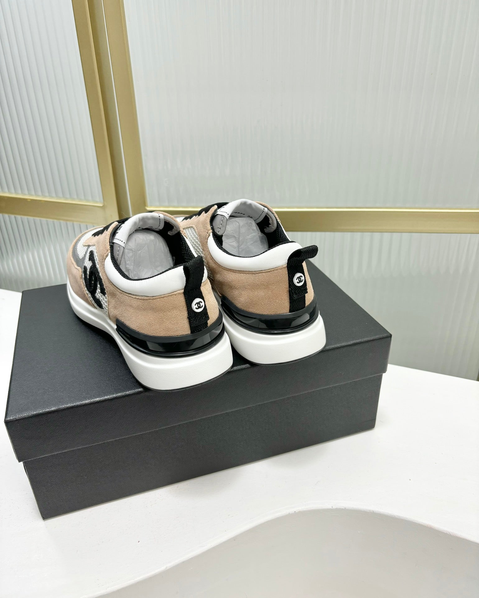 C-Sneakers