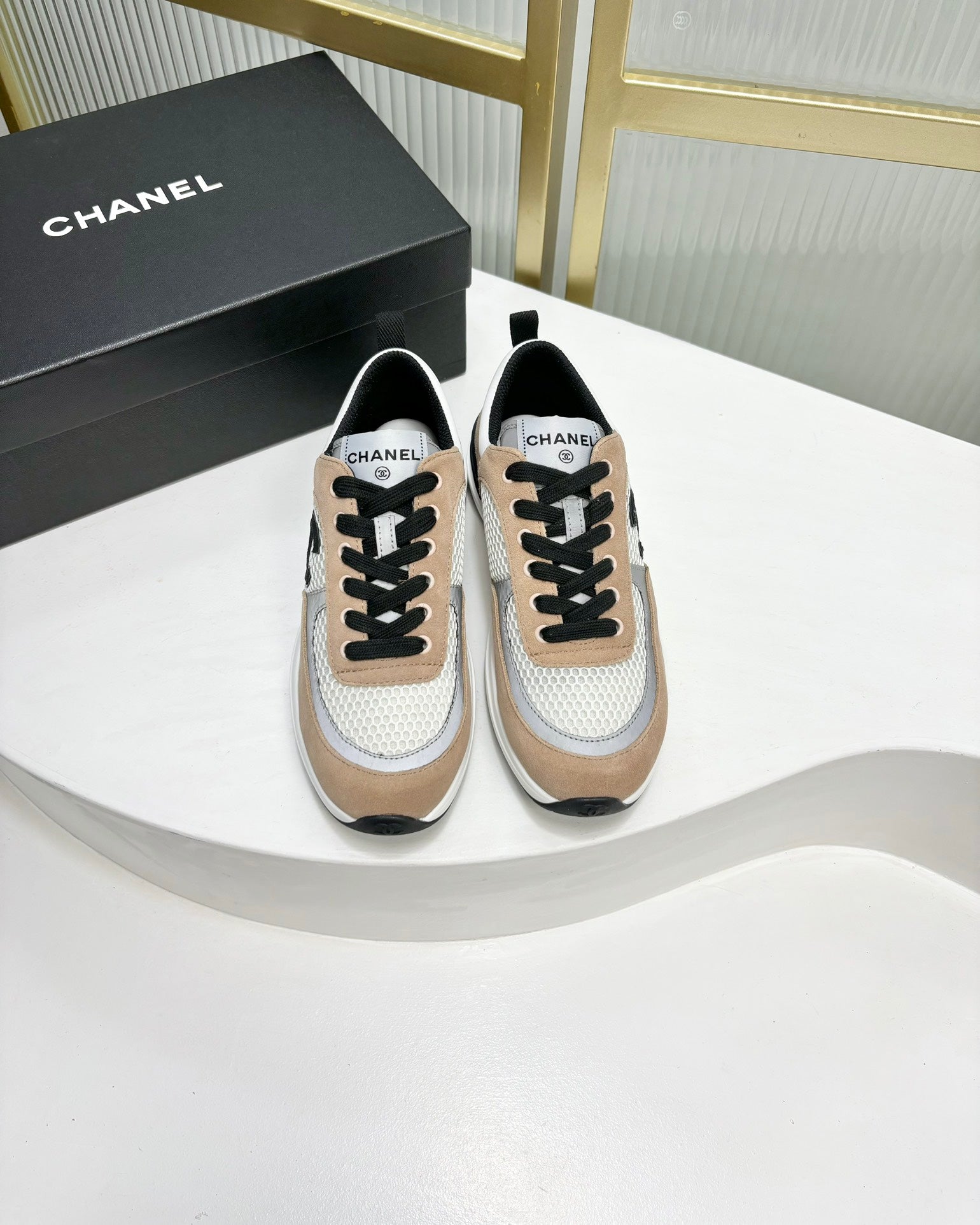 C-Sneakers