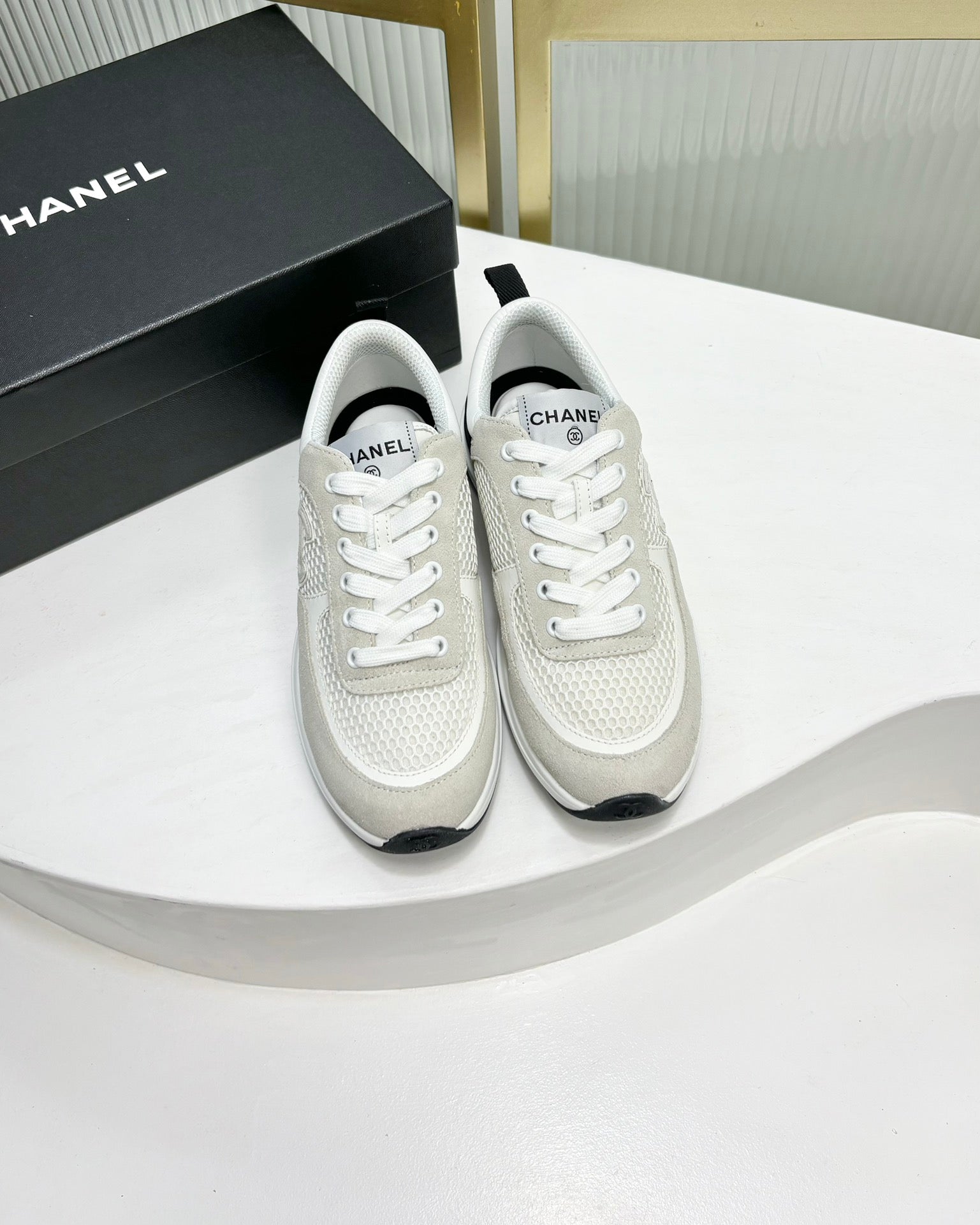 C-Sneakers