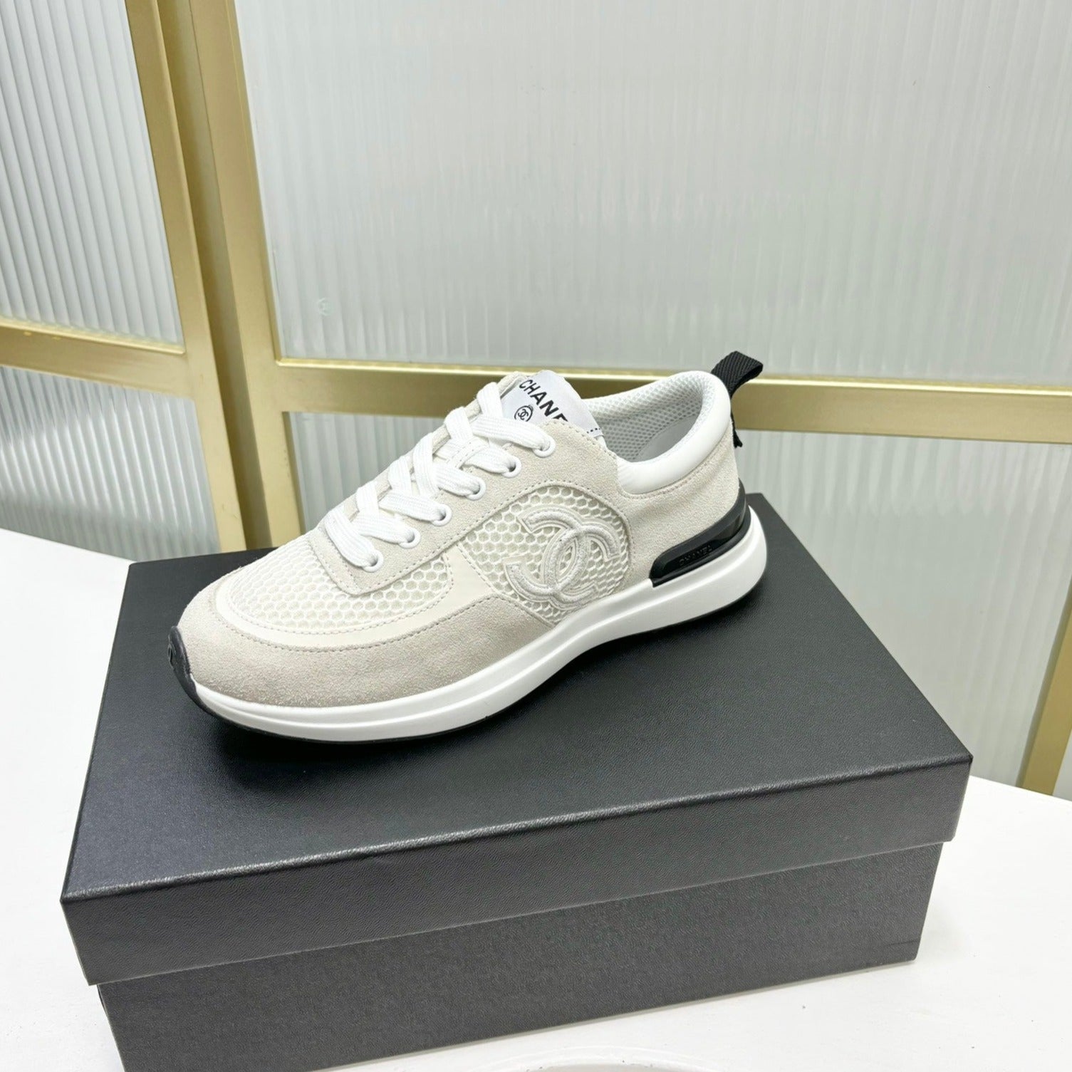 C-Sneakers
