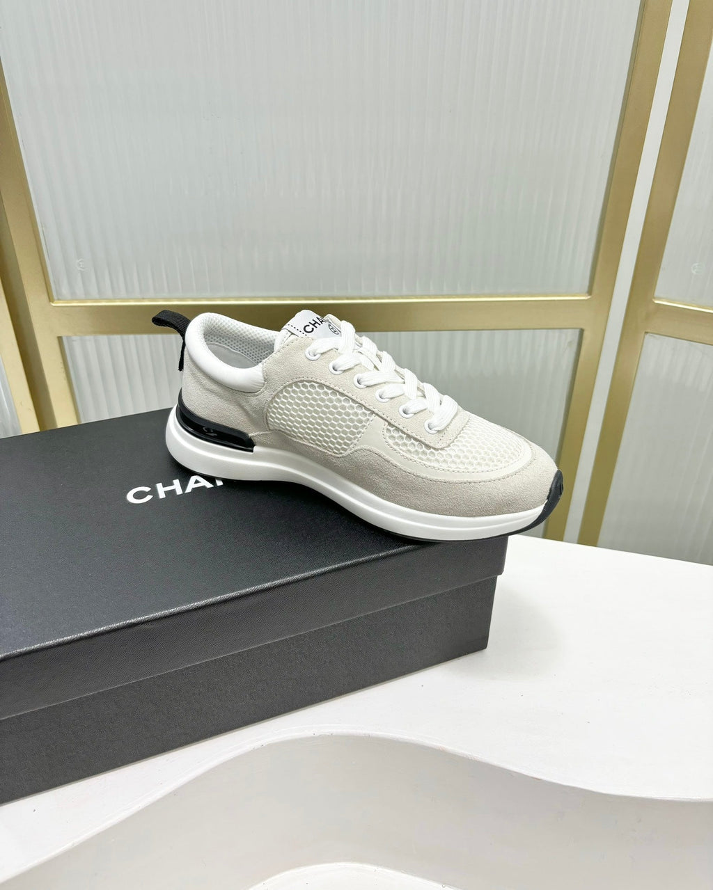 C-Sneakers