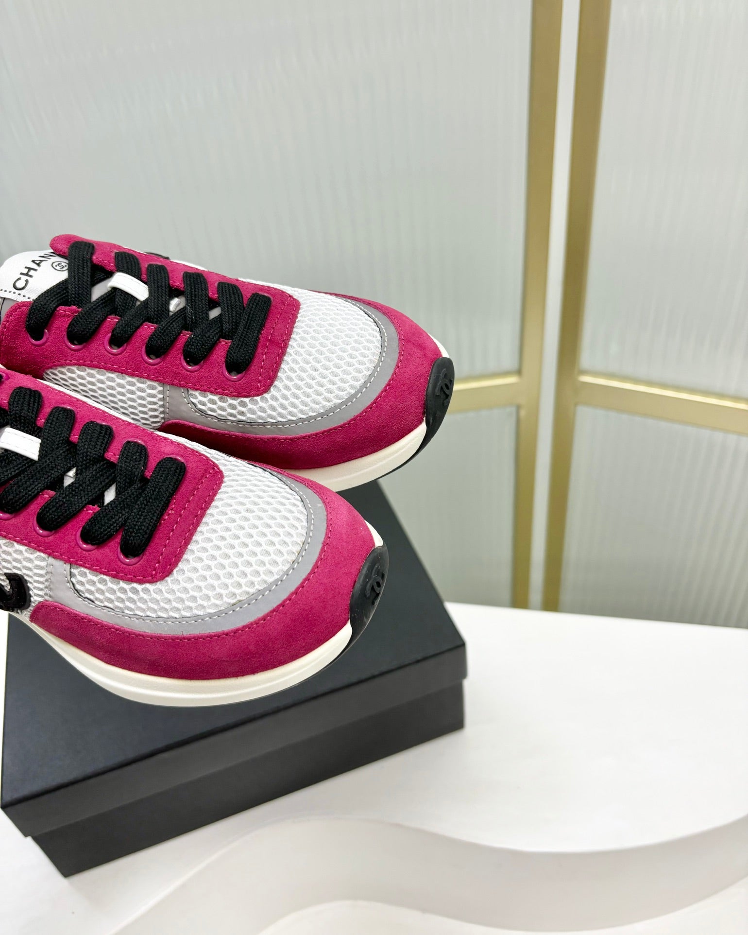 C-Sneakers