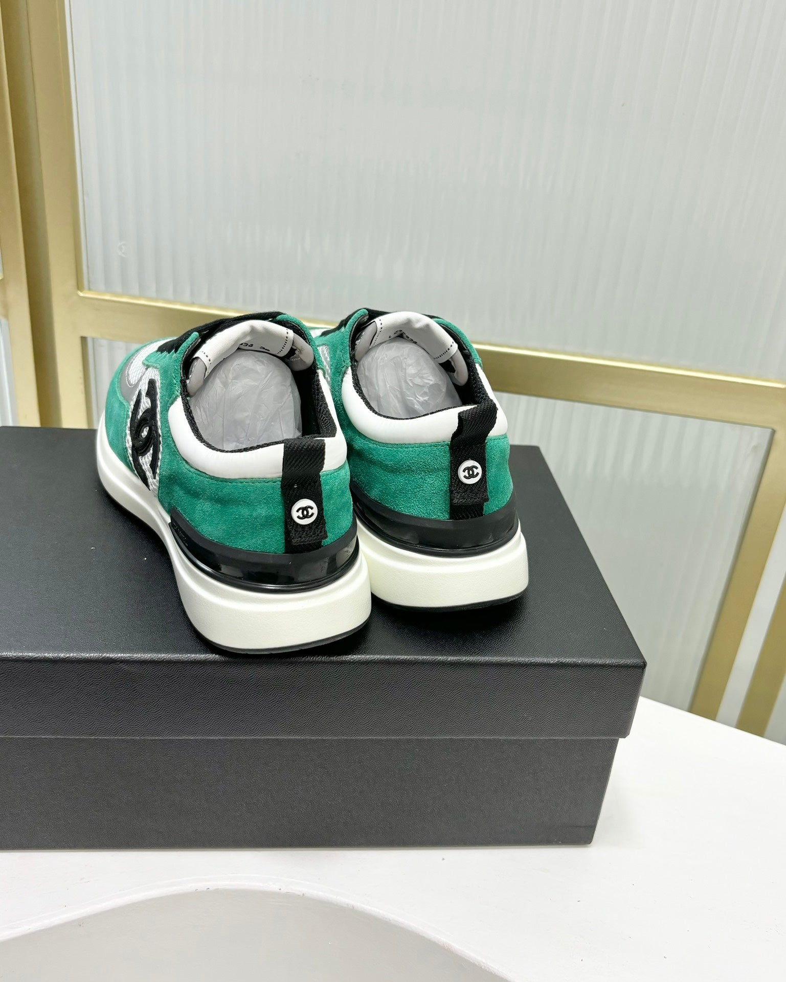 C-Sneakers