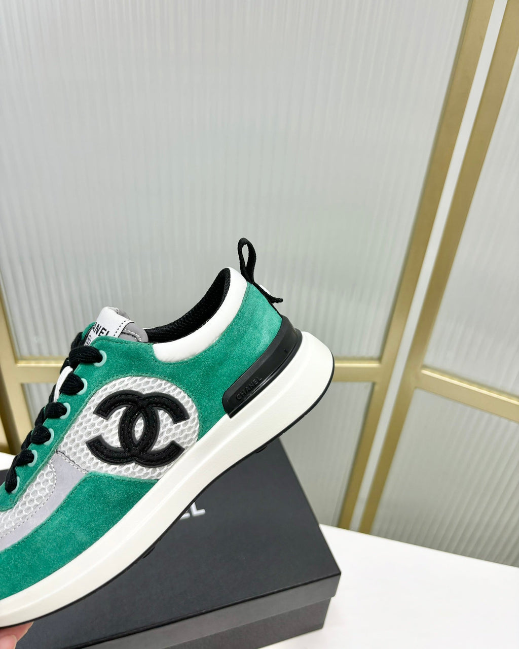 C-Sneakers