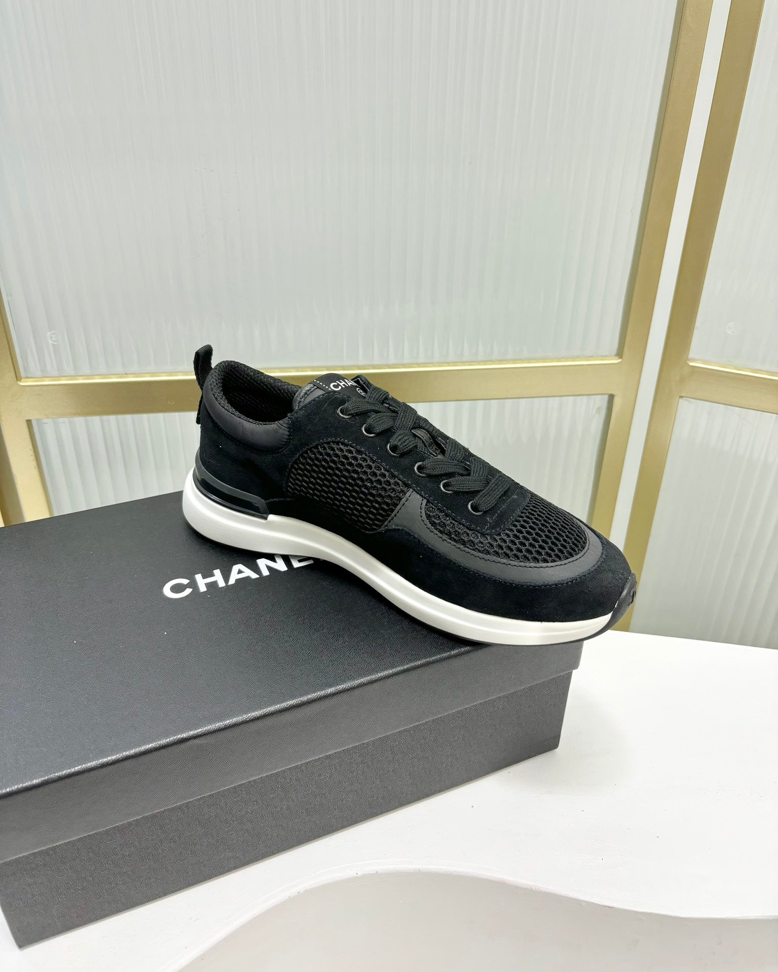 C-Sneakers