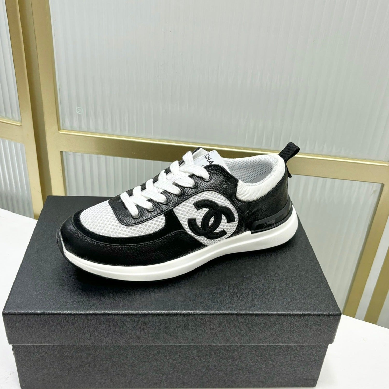 C-Sneakers