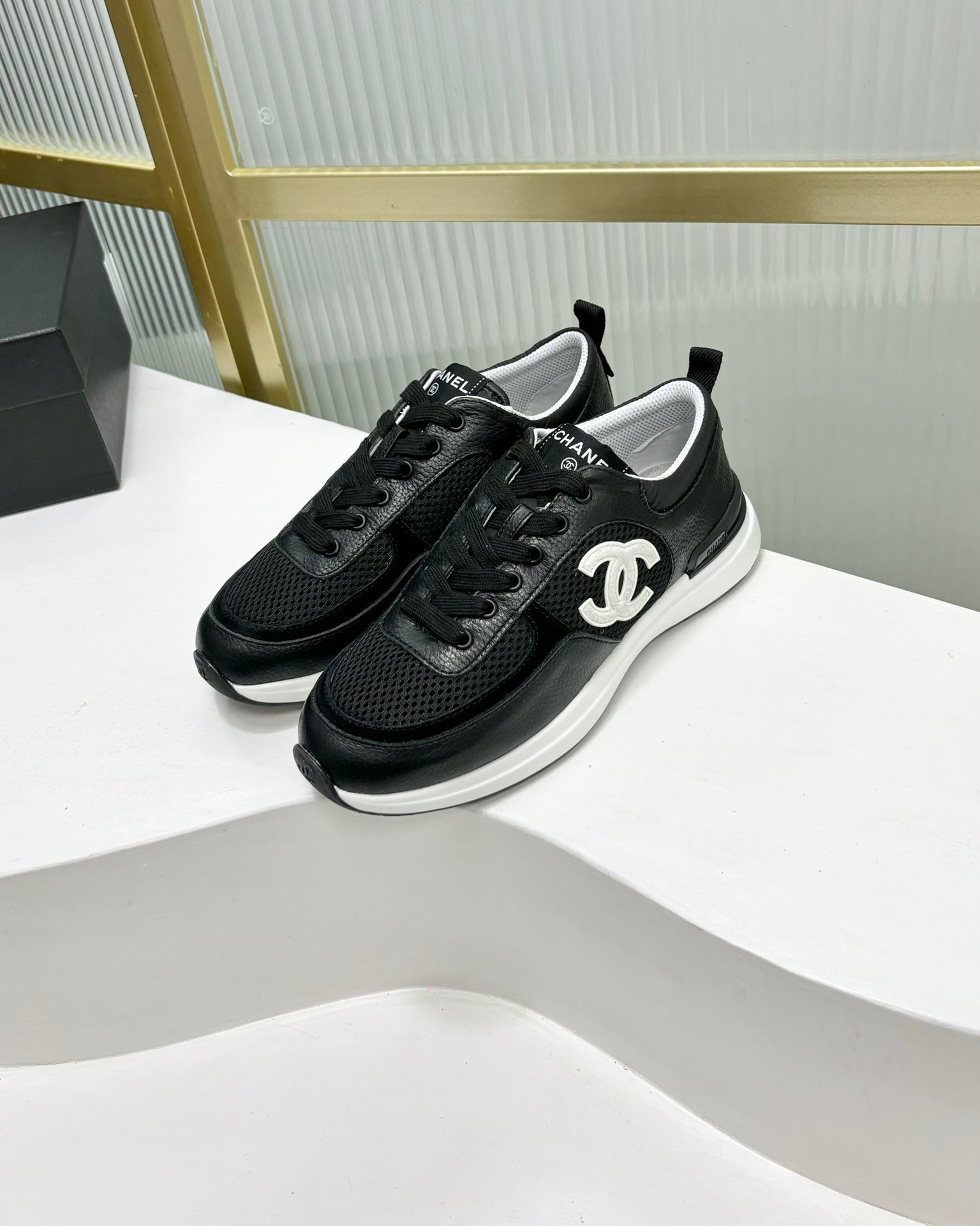 C-Sneakers