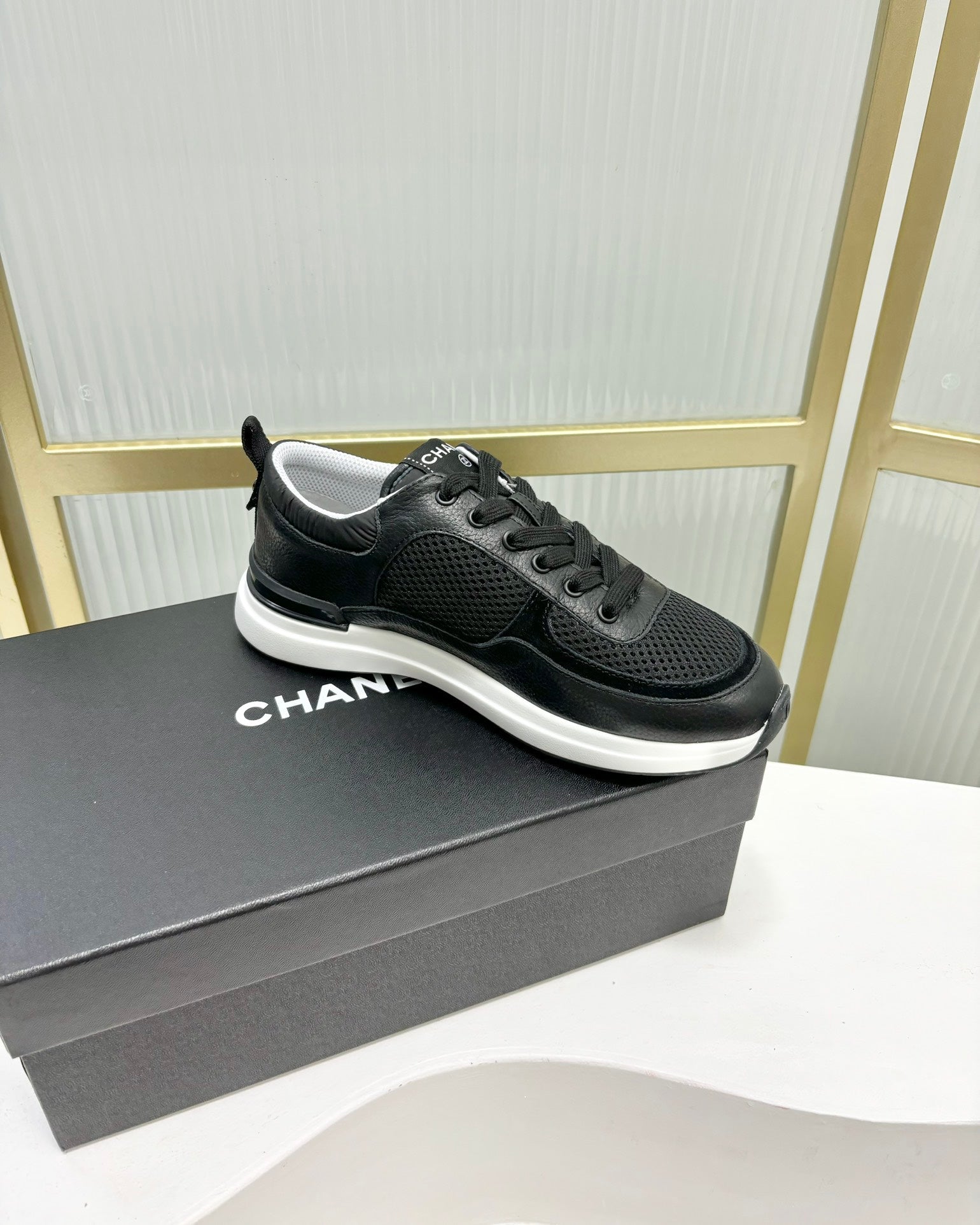 C-Sneakers