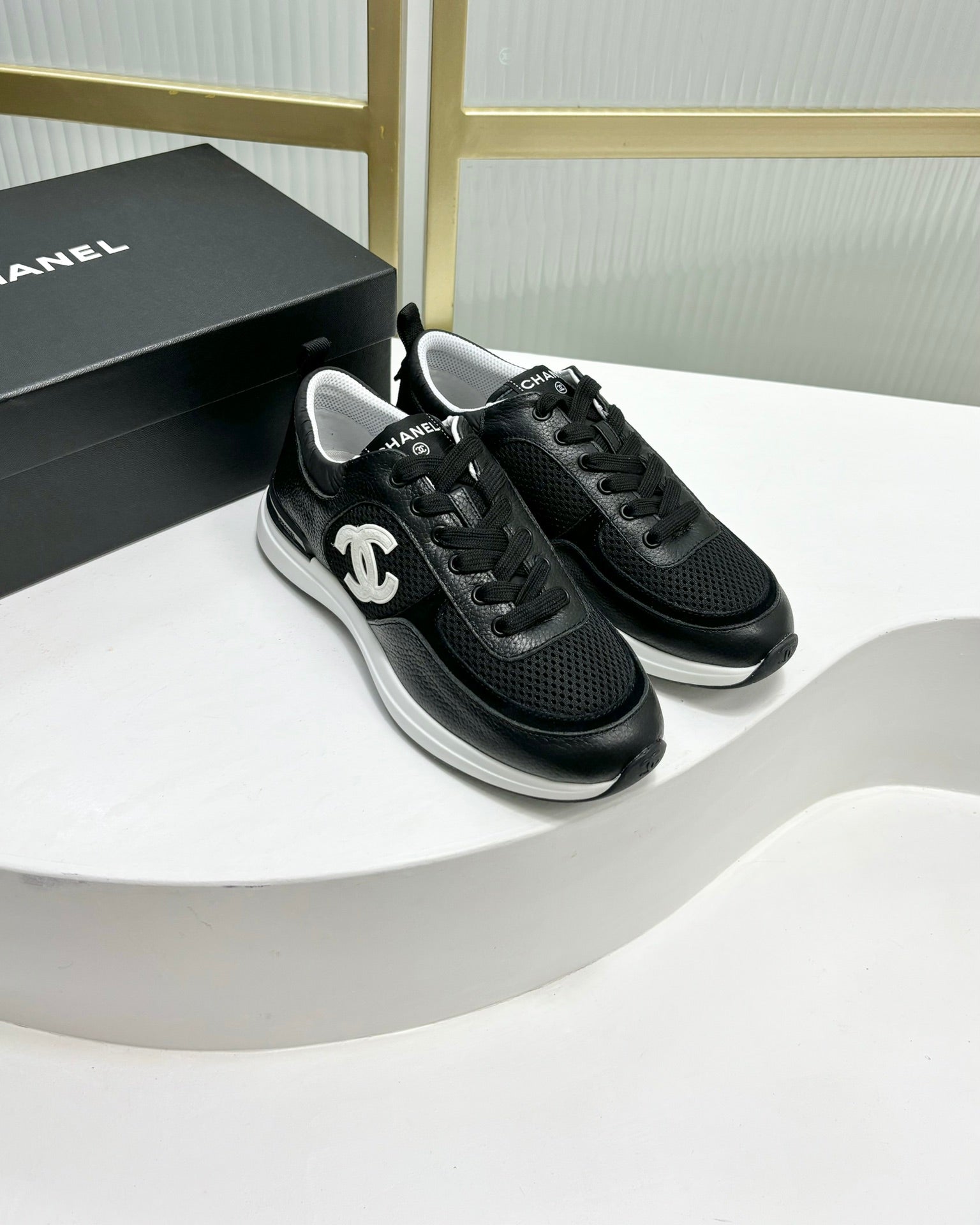 C-Sneakers