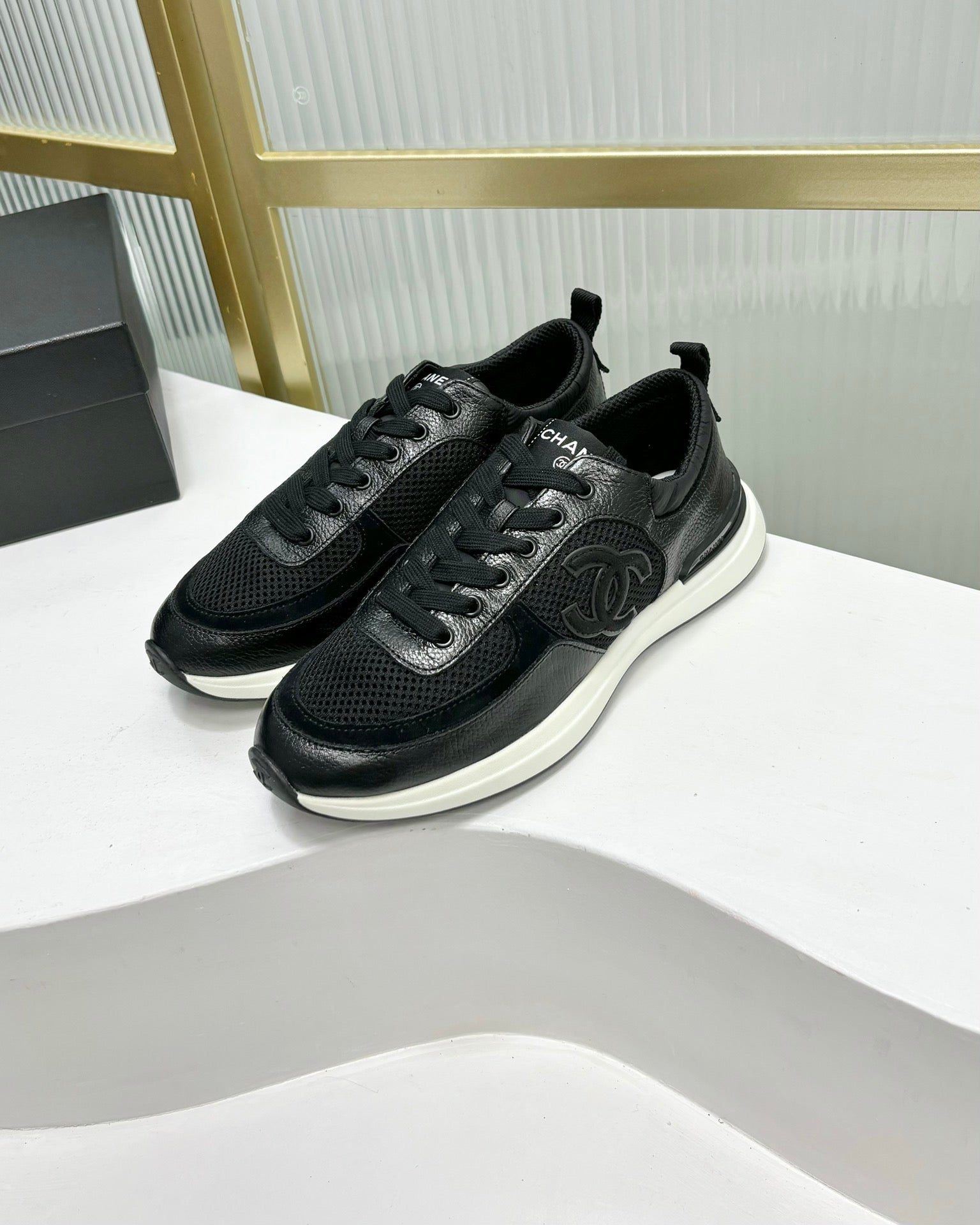 C-Sneakers