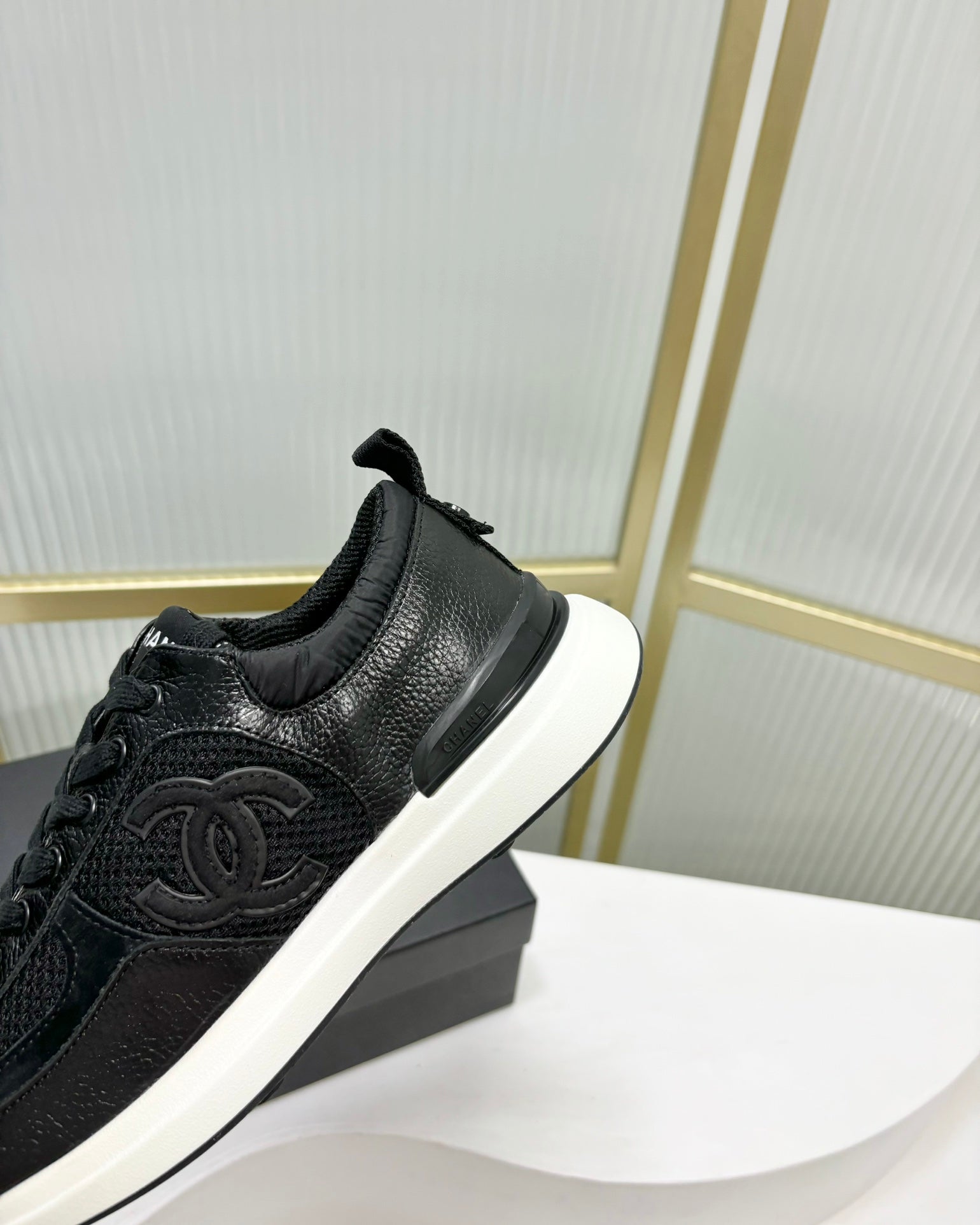 C-Sneakers