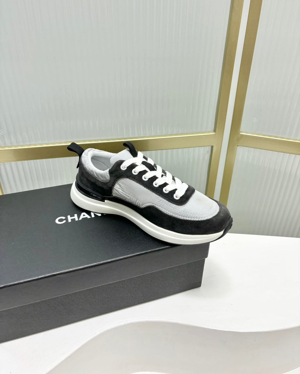 C-Sneakers