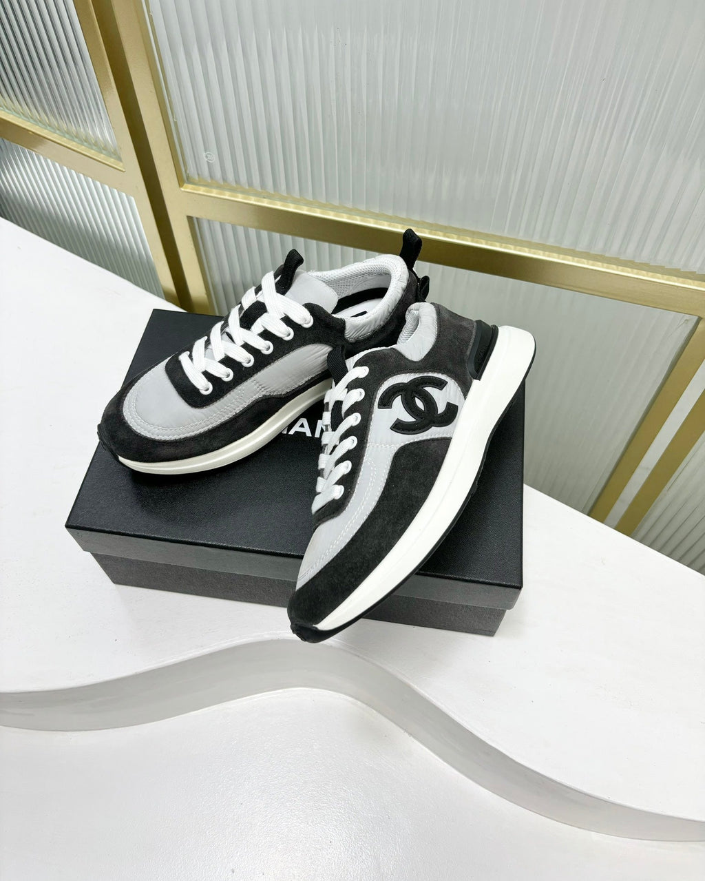 C-Sneakers