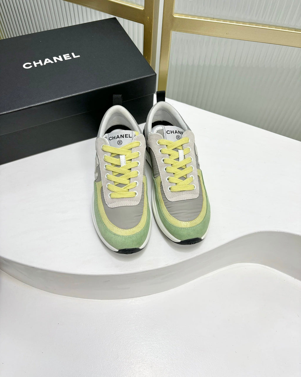 C-Sneakers