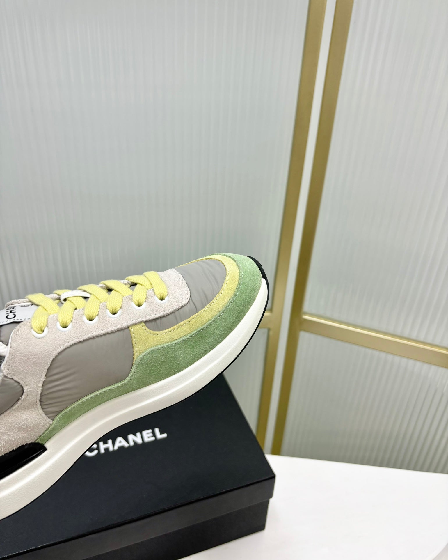 C-Sneakers