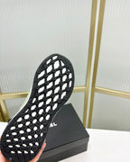 C-Sneakers
