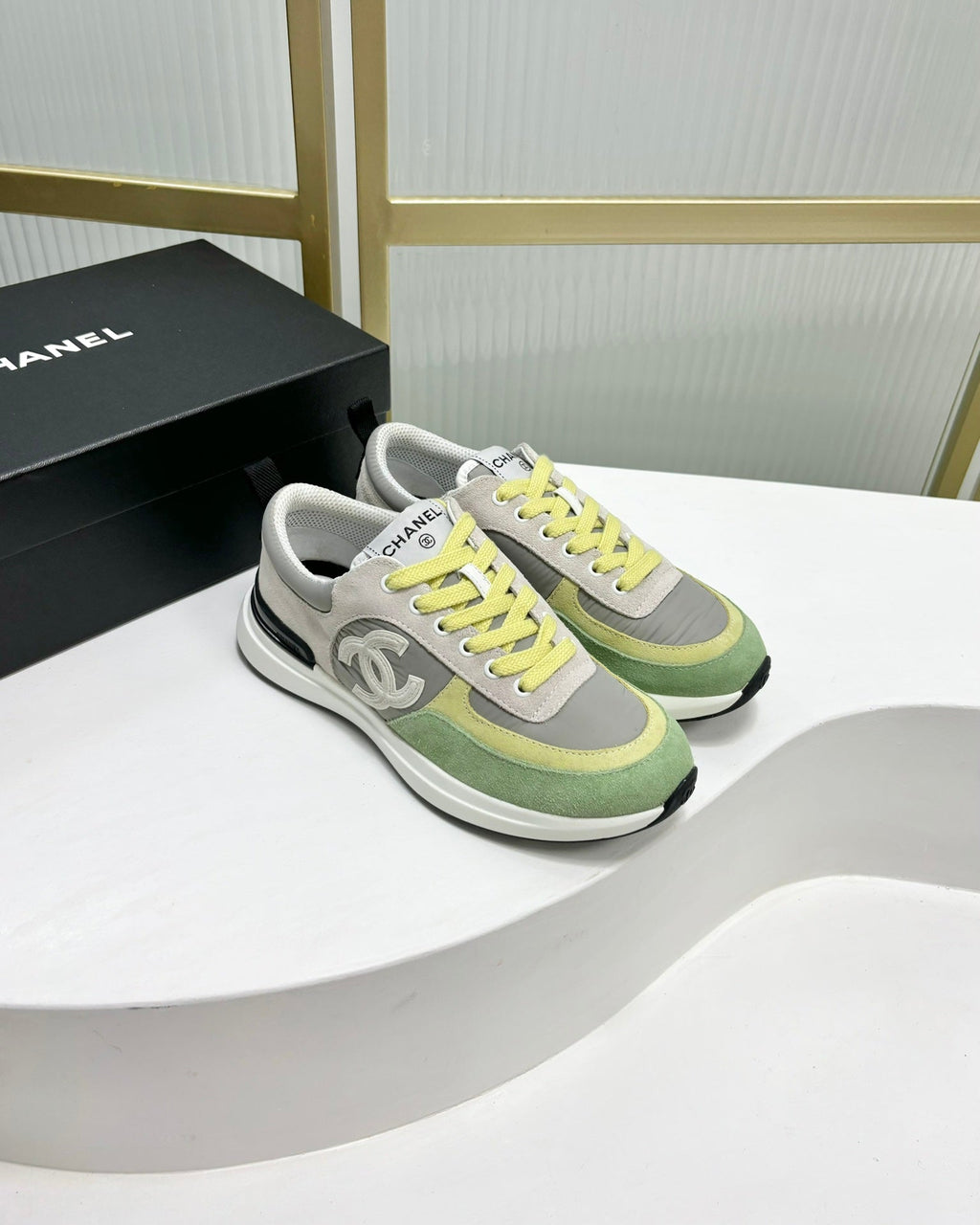C-Sneakers