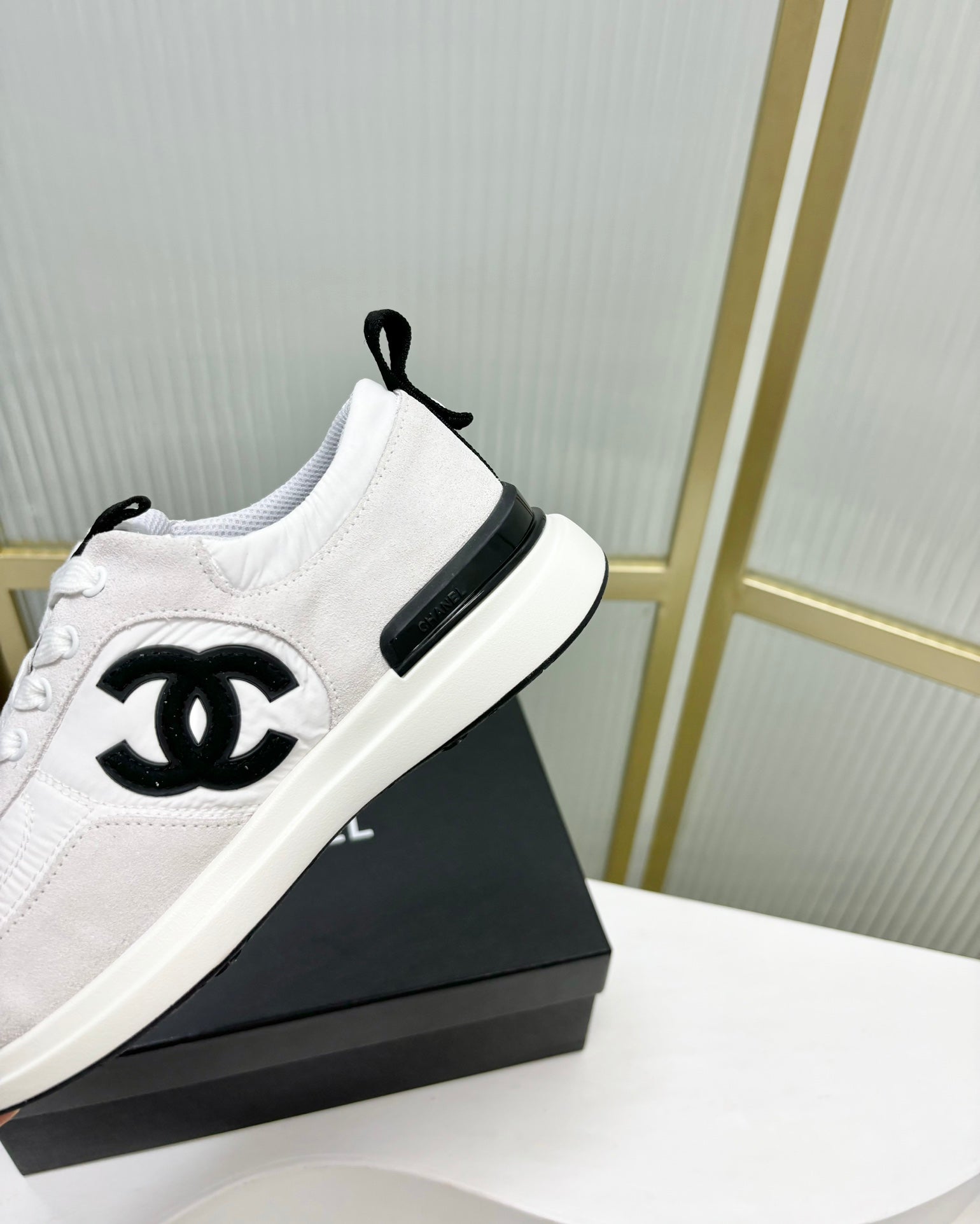 C-Sneakers