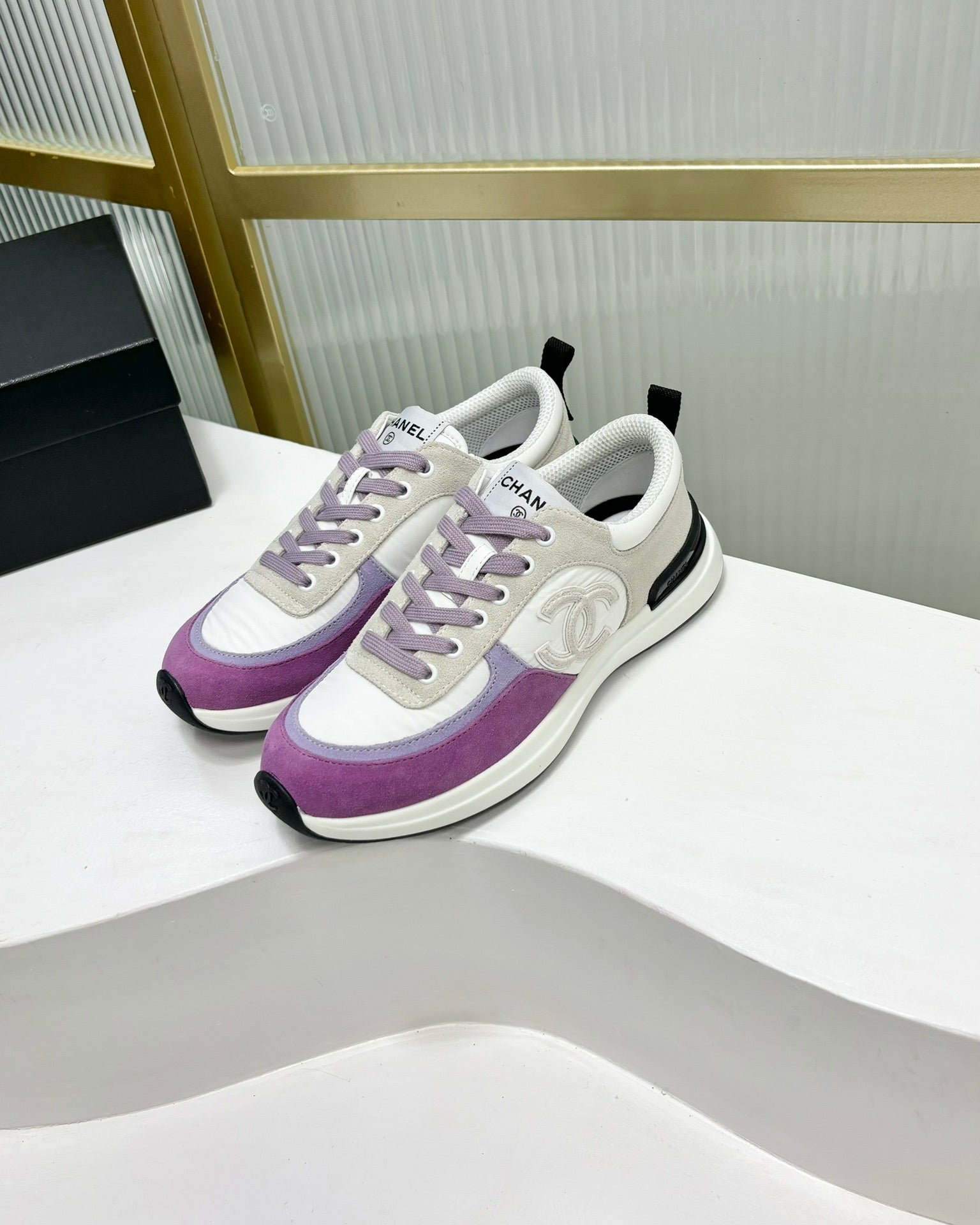 C-Sneakers